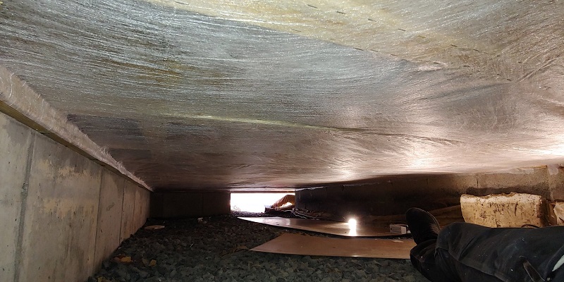 choosing the best insulation for crawl space with dirt floor